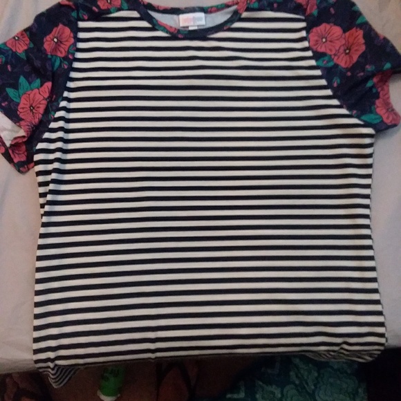 Lularoe too - Picture 4 of 4